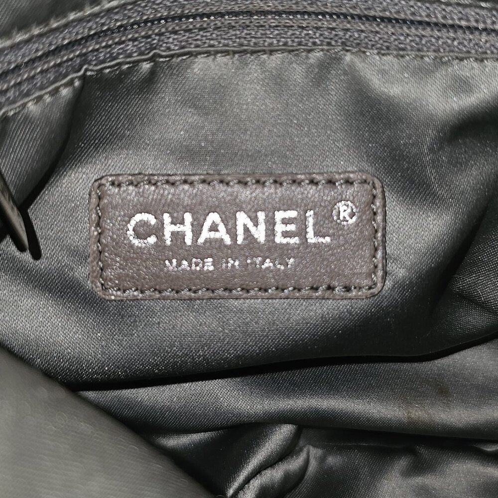 Chanel Sheared Mink Handbag with Silver Hardware - Picture 4 of 10